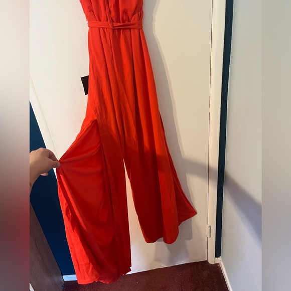 Lulus jumpsuit - Picture 4 of 6